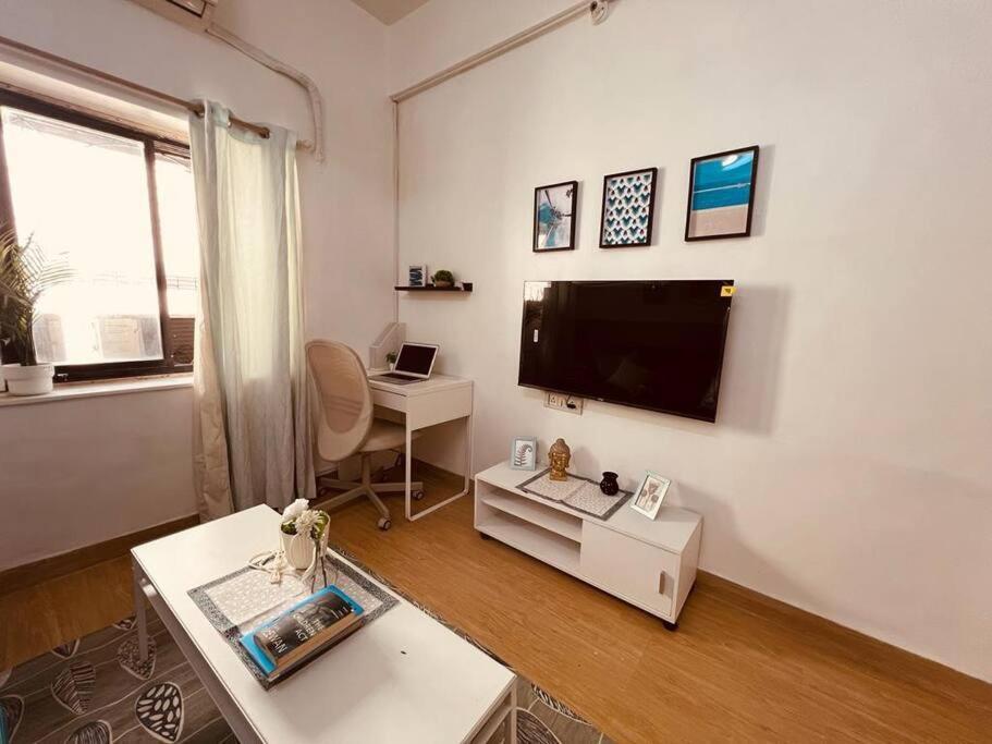 Casa Bella, Near Hinduja Hospital By Connekt Homes Bombay Extérieur photo